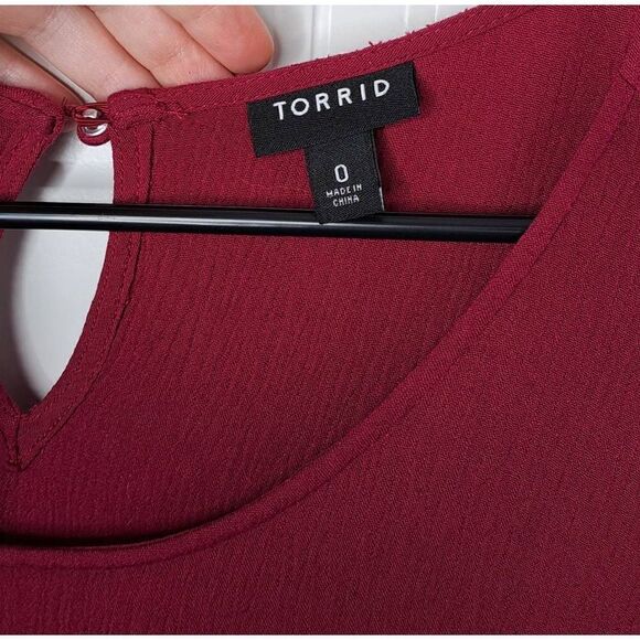 Torrid Babydoll Gauze Keyhole Front Tunic Top size 0X - Picture 6 of 8